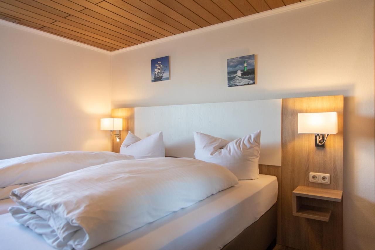 Heeren'S Hotel Garni Bensersiel Zewnętrze zdjęcie