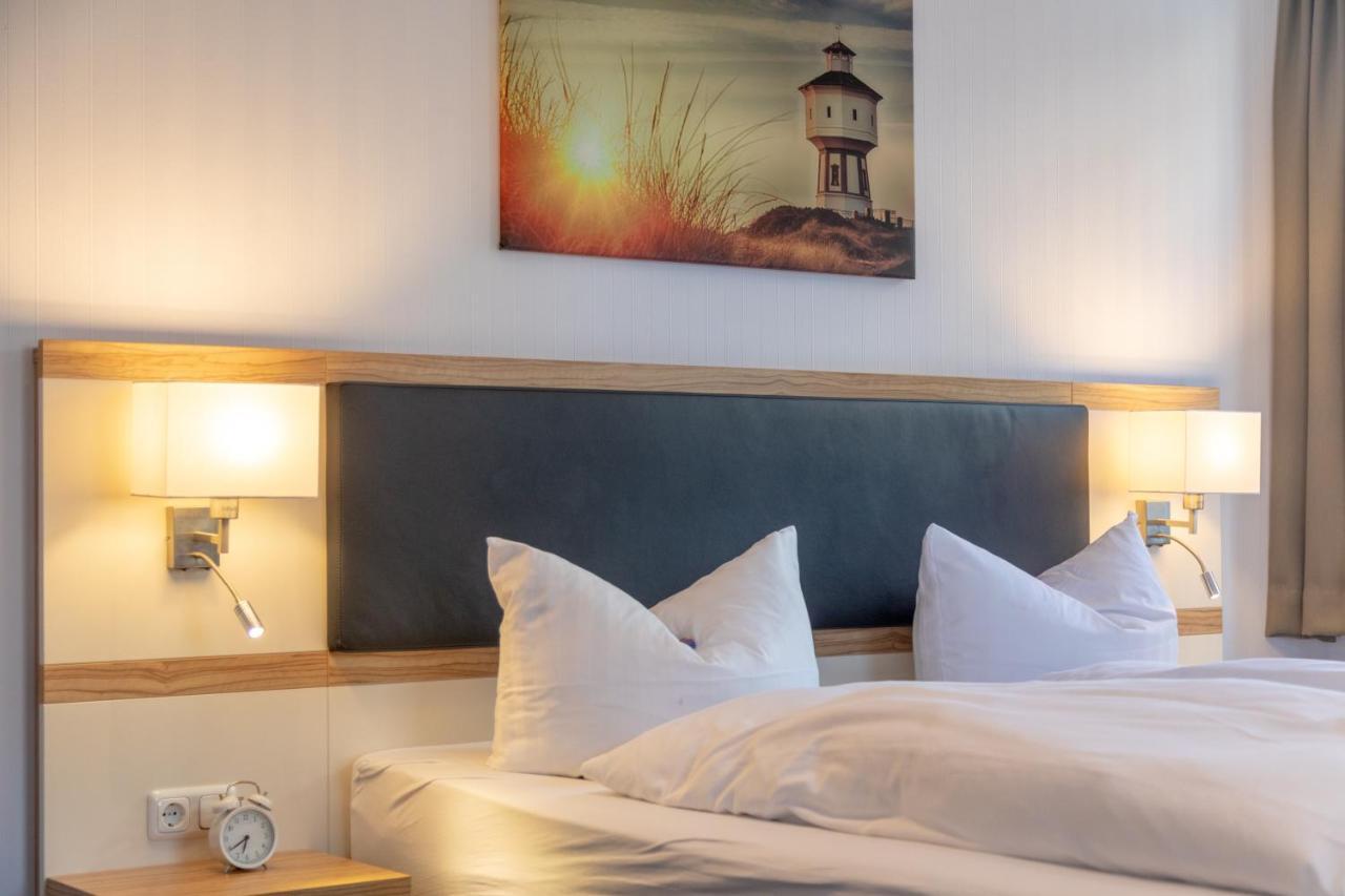 Heeren'S Hotel Garni Bensersiel Zewnętrze zdjęcie
